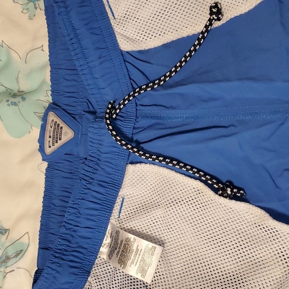 Columbia PFG Blue Shorts Small - Picture 6 of 8